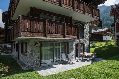 Apartamentos Chalet Monte Cristo