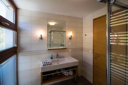 Apartamentos Chasa Miramont