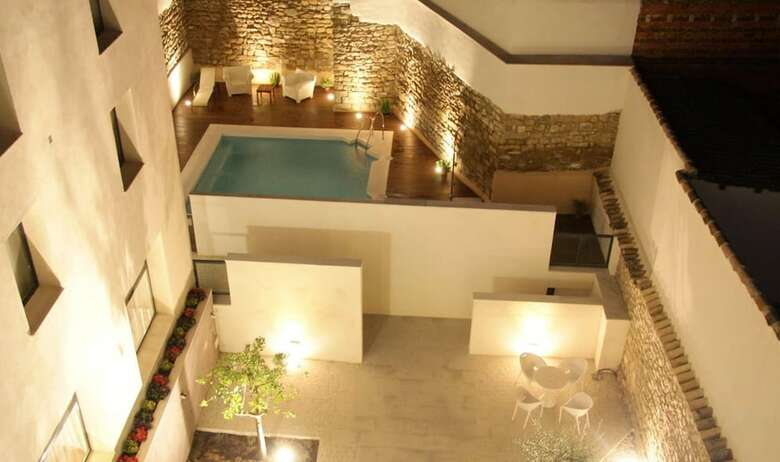 Hotel Yit El Postigo