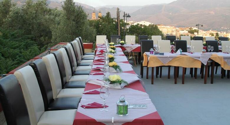 Hotel Puerta Nazar�