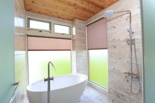 Lotung Stay B&B