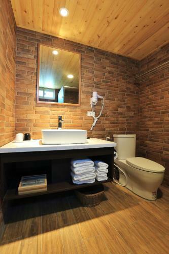 Lotung Stay B&B
