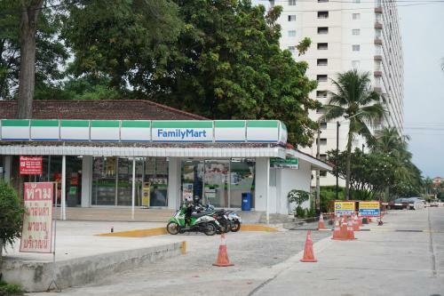 Apartamento Jomtien Beach Condominium By Mr.butler