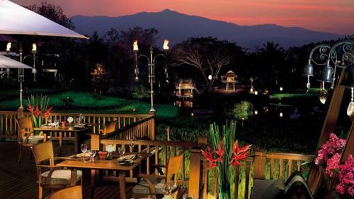 Bed & Breakfast Lana Thai Villa