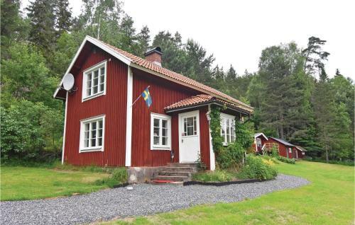 Three-bedroom Holiday Home In Grums