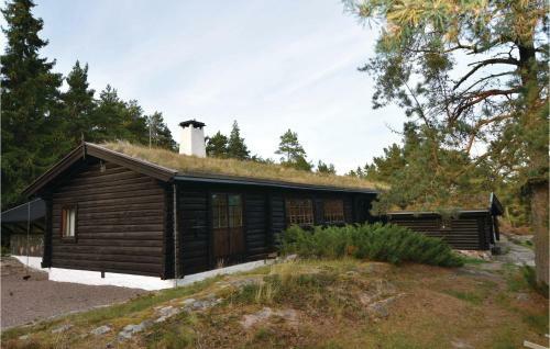 Four-bedroom Holiday Home In Hammaro