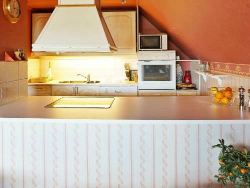 Holiday Home Lille Pers