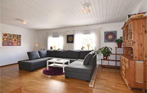 Three-bedroom Holiday Home In Forshaga