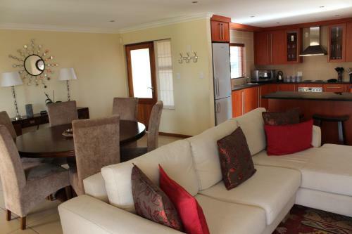 Topaz Cove Luxury Villas