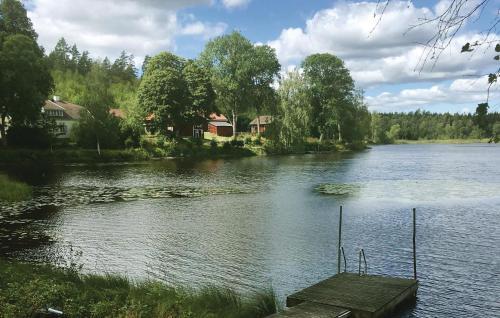 Four-bedroom Holiday Home In Malmkoping
