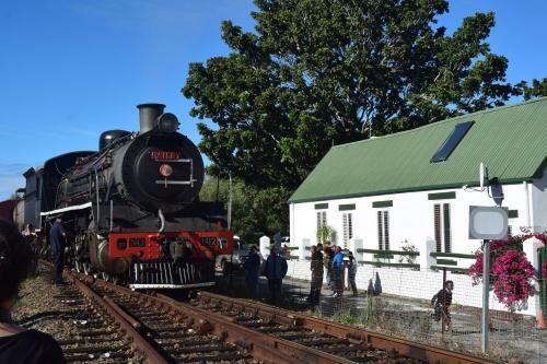 Buckhouse Elegant Village Apartment