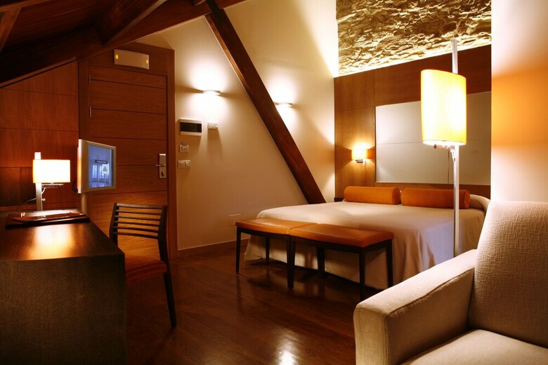 Hotel Alta�r
