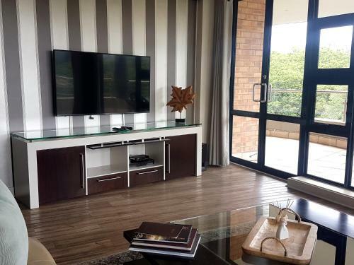 Weom Apartments