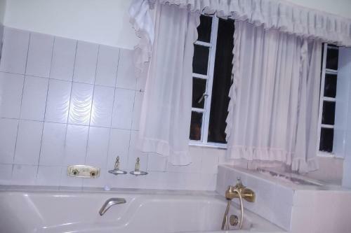 Hostal Ltn Lodge