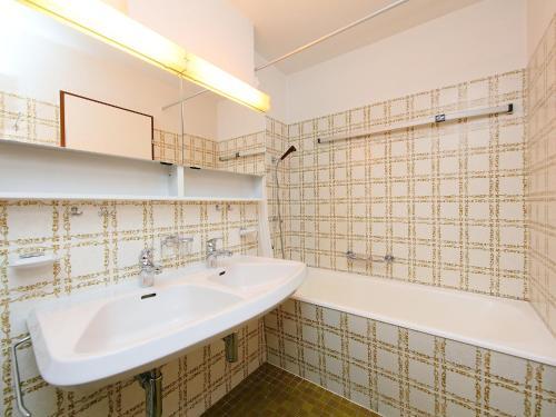 Apartment Guardaval (utoring).41