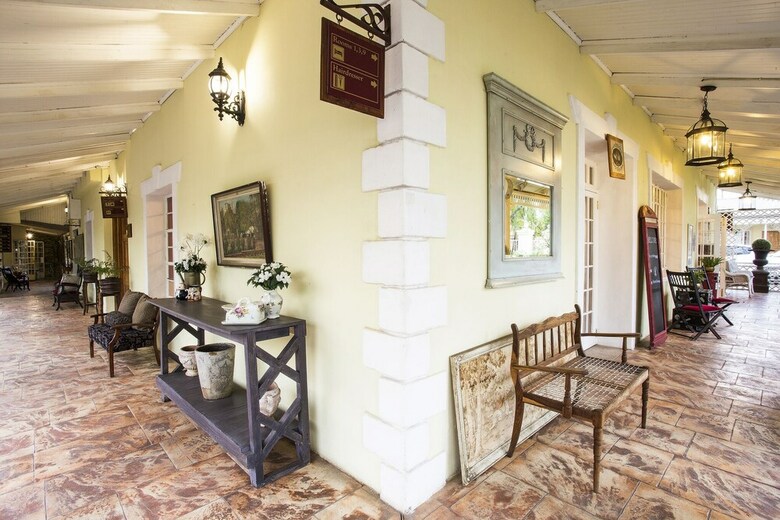 Hostal De Ark Guest House