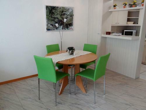 Apartment Blumenweg 2