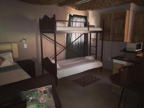 Hostal Rose Garden Overnight Stay