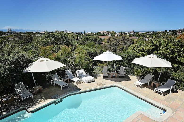 Hostal Vilacqua Boutique Guest Villa