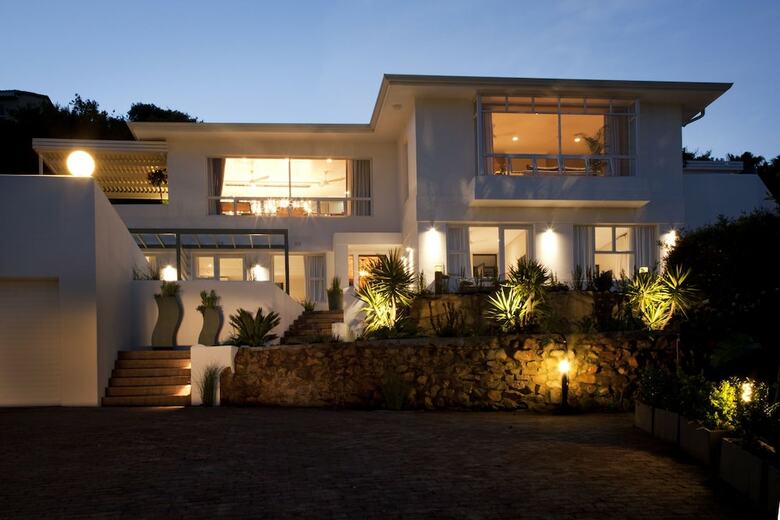 Hostal Vilacqua Boutique Guest Villa