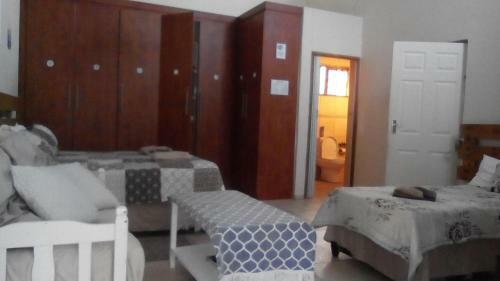 Apartment 1233 On Webb
