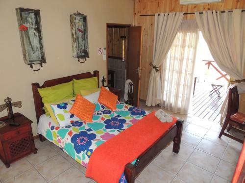 Hostal Die Houthuis Guest House