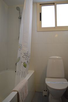 Residencia Lordos Hotel Apartments