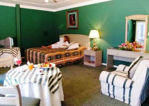 Royal Lodge Hotel (unete)