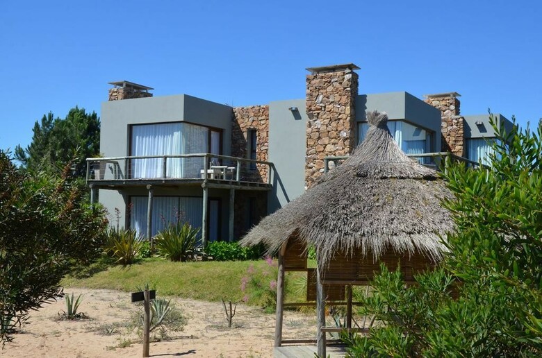 Casa Suaya Hotel
