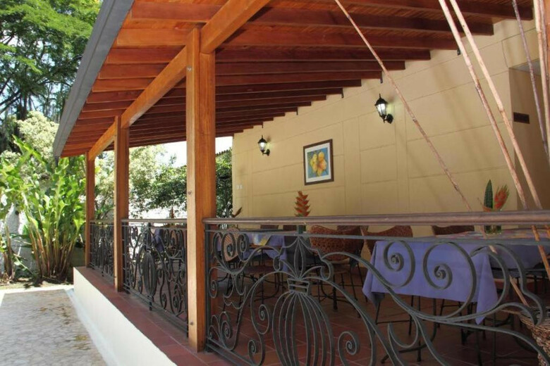 Hotel Portales Del Campestre