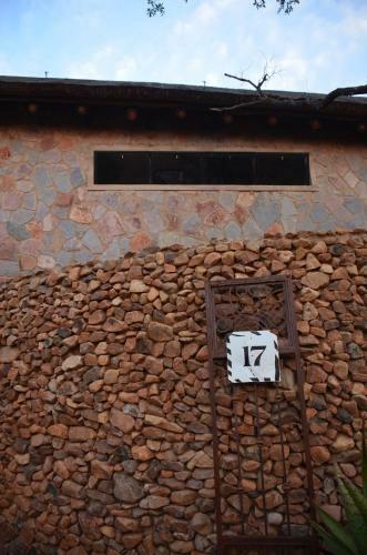Kukama's Rest At Zebula 317