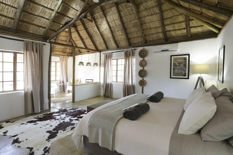 Tusk Bush Lodge