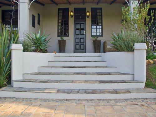 Villa Swartberg Private Game Lodge
