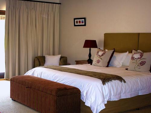 Villa Swartberg Private Game Lodge