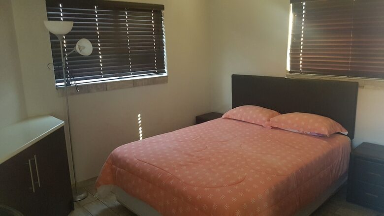 Hostal Sunflower Guesthouse & Spa