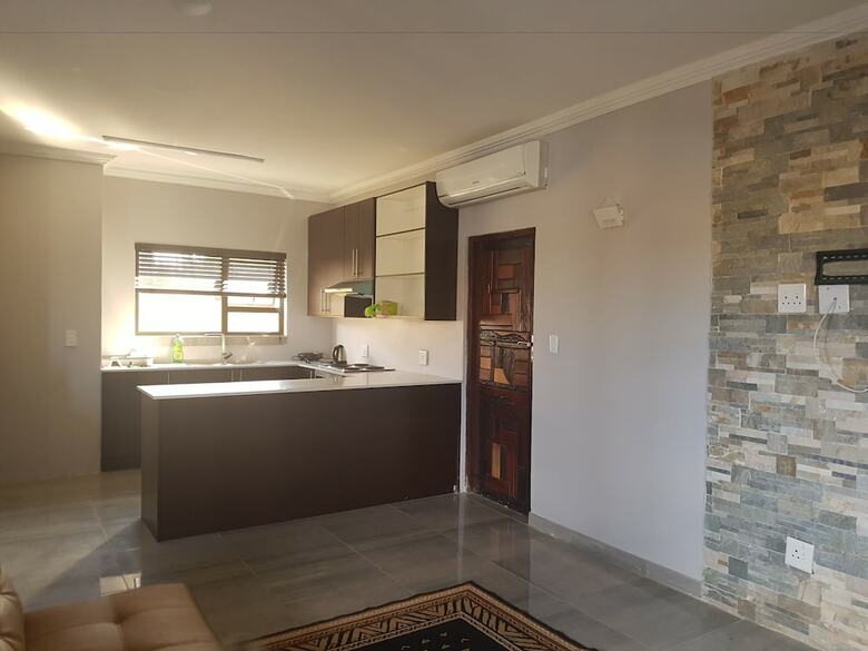 Hostal Sunflower Guesthouse & Spa