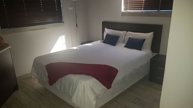 Hostal Sunflower Guesthouse & Spa
