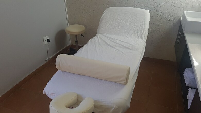 Hostal Sunflower Guesthouse & Spa