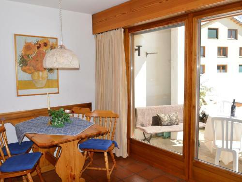 Apartment Chesa Maurus A1