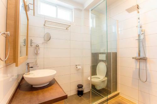 Q-inn Boutique Hotel