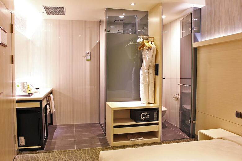 Taipei 101 Sparkle Hotel