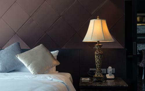 Hotel North Hill City Resort
