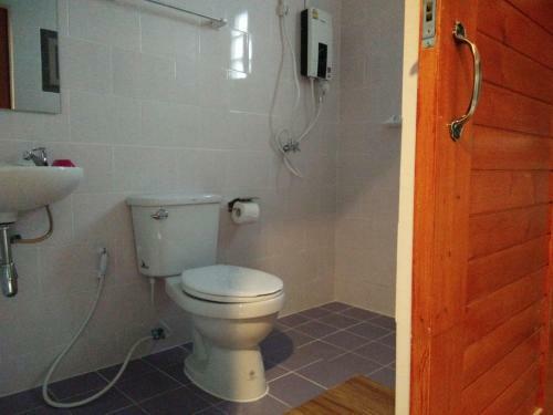 Hostal We Home