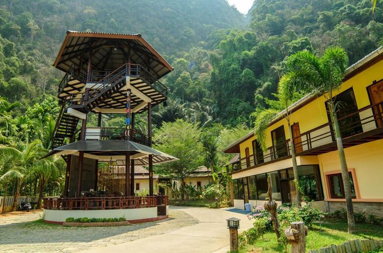 Hotel Palms Hill Resort