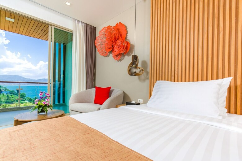 Hotel Wyndham Grand Phuket Kalim Bay