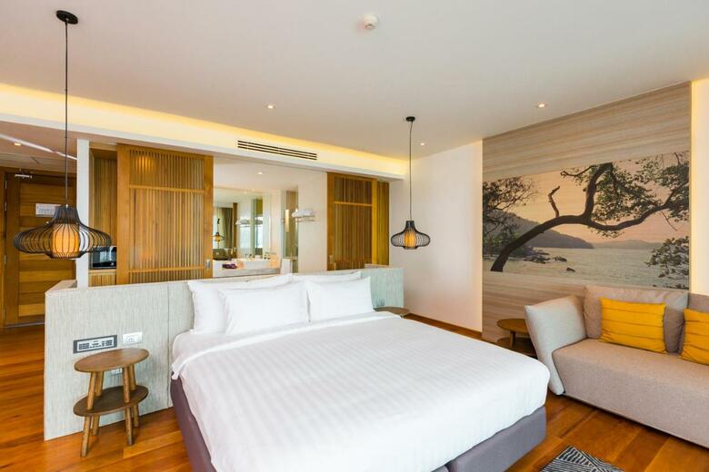Hotel Wyndham Grand Phuket Kalim Bay
