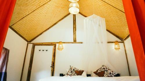 Hostal Yanui Beach Hideaway