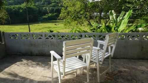 Hostal Yanui Beach Hideaway