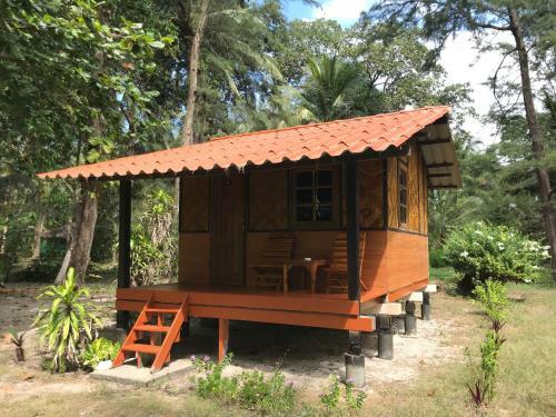 Hotel Aow Yai Bungalows