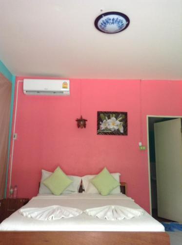Hotel Naka Mountain View Resort